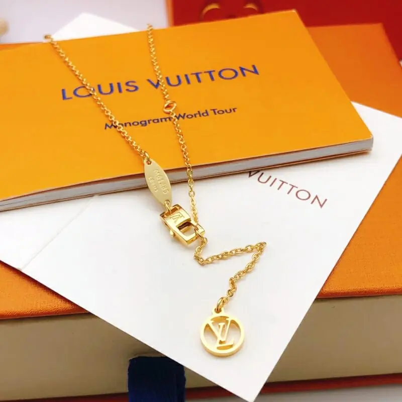 louis vuitton collier s_12534b43